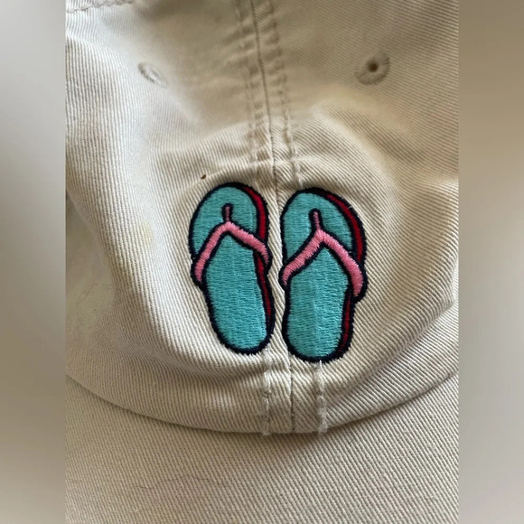 Life is Good Tan Baseball Cap with Blues Flip Flops - Picture 2 of 6